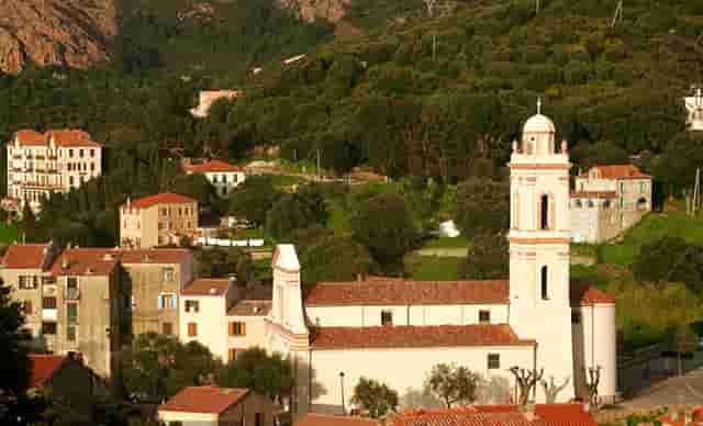 时尚男装搭配技巧(男装时尚陈列搭配图)